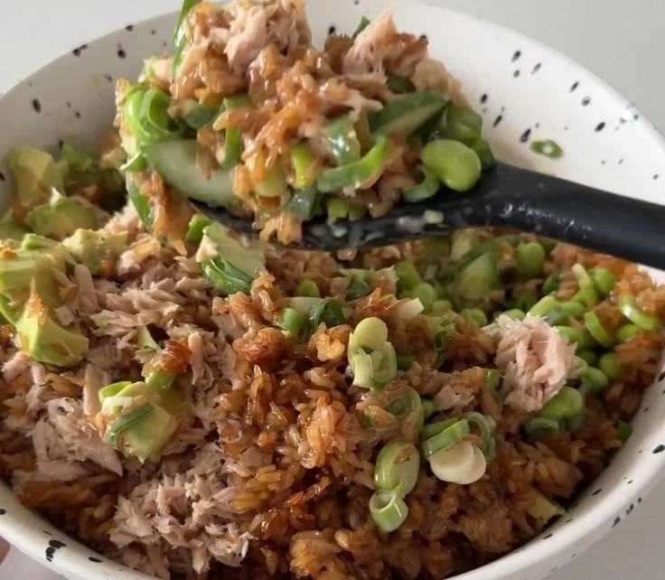 Tuna Avocado Salad with crispy rice served on a plate