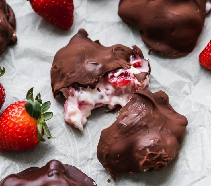 Delicious chocolate-coated strawberry yogurt clusters for a sweet snack